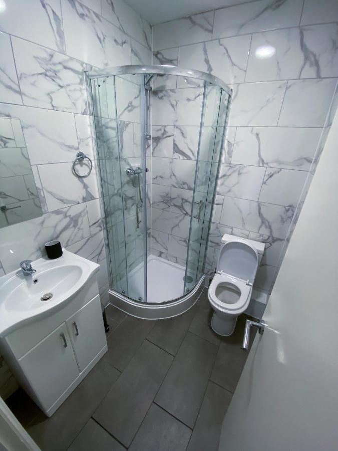 Stylish 1 Bedroom Flat In Wood Green Londen Buitenkant foto