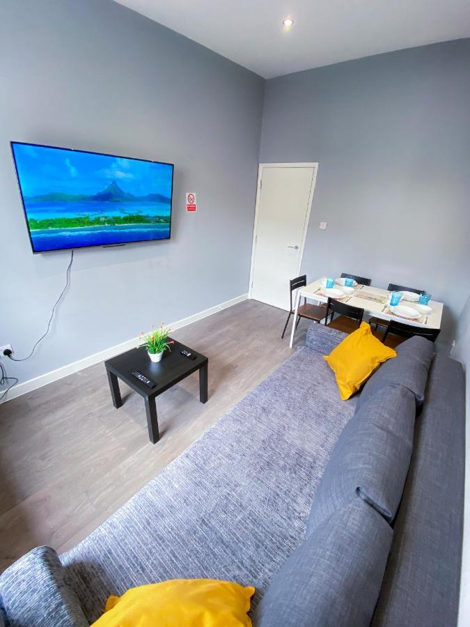 Stylish 1 Bedroom Flat In Wood Green Londen Buitenkant foto