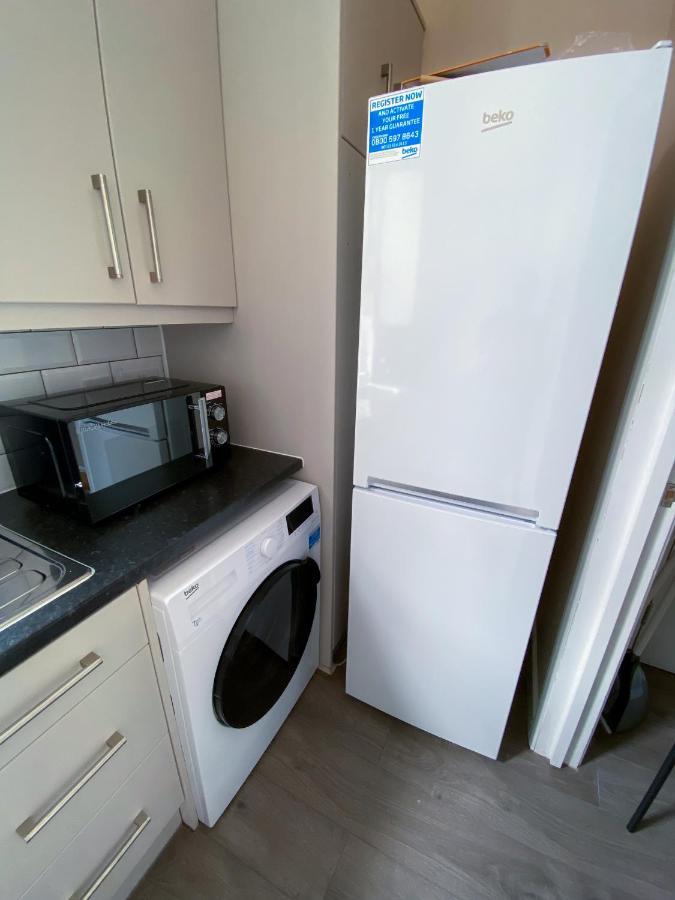 Stylish 1 Bedroom Flat In Wood Green Londen Buitenkant foto